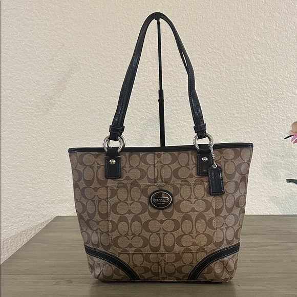 Authentic Coach F18917 Peyton Signature Logo Heritage Handbag Tote Brown Vtg Y2K - Picture 1 of 11